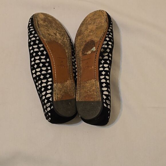 Alaia Black and White Ballet Flats - Size 37/US 7 - Picture 7 of 8